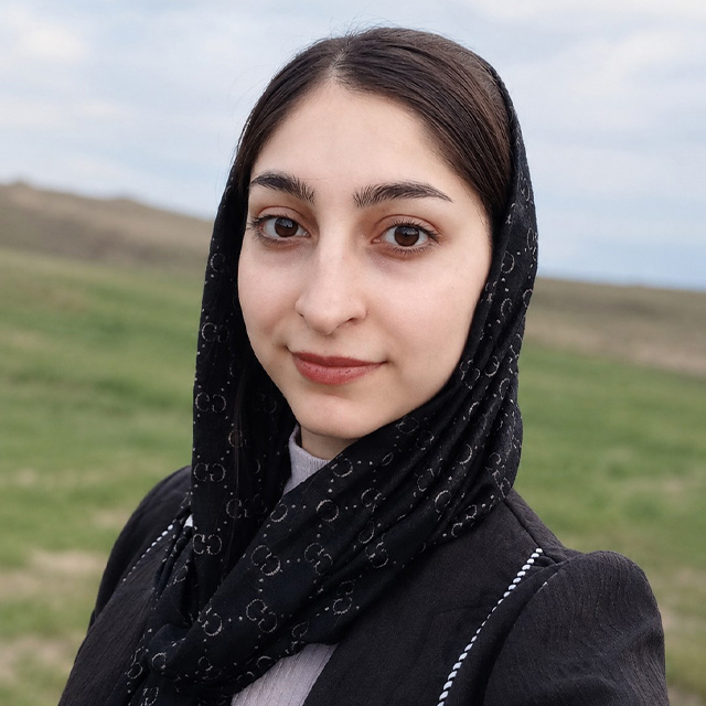 زینب مردان‌زاده